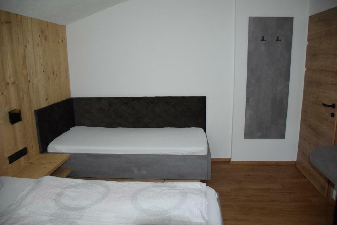 Haus Stefan Appartement Neustift im Stubaital Buitenkant foto